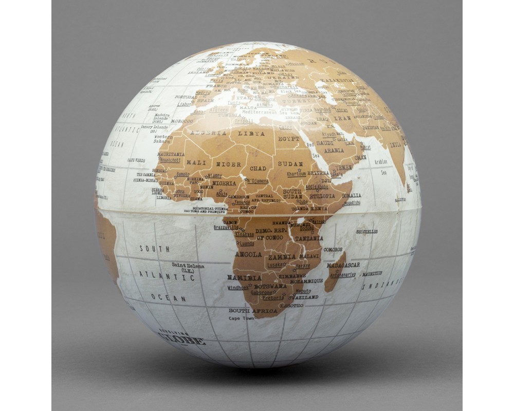 Snurrande Jordglob 14 cm