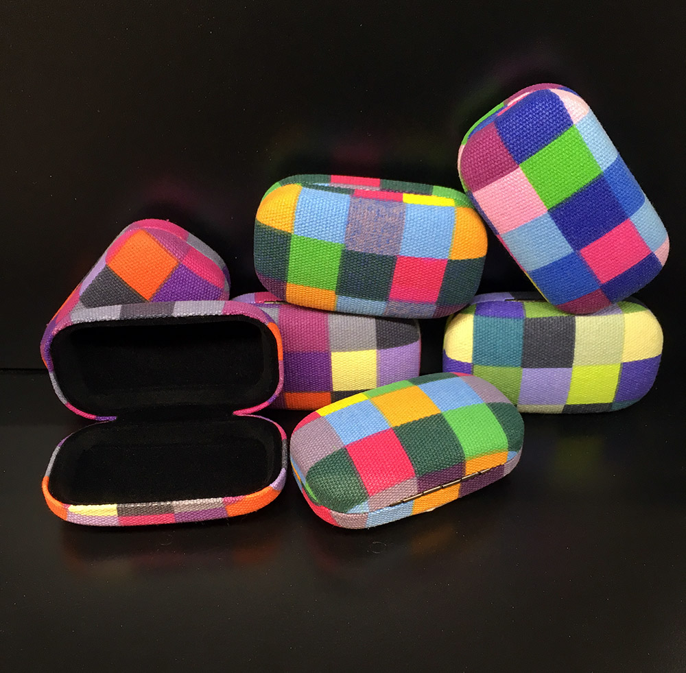 Travel Case Plaid- Reseetui